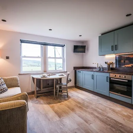 Stones Throw Grayrigg